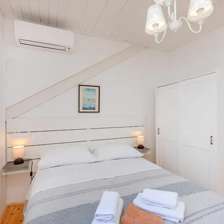 Tik Tak 2 Apartment *